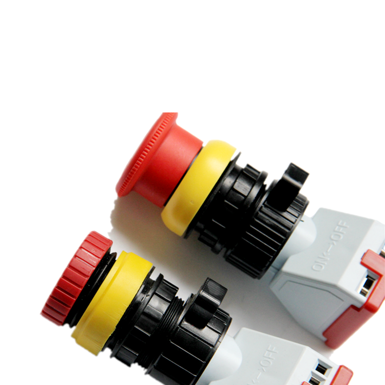 ATEX Accessories For Petrochemical Industry 240v Electrical corrosion explosion proof plug and socket