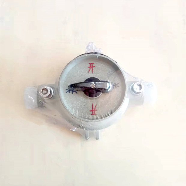ATEX Accessories For Petrochemical Industry 240v Electrical corrosion explosion proof plug and socket