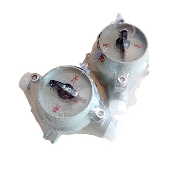 ATEX Accessories For Petrochemical Industry 240v Electrical corrosion explosion proof plug and socket
