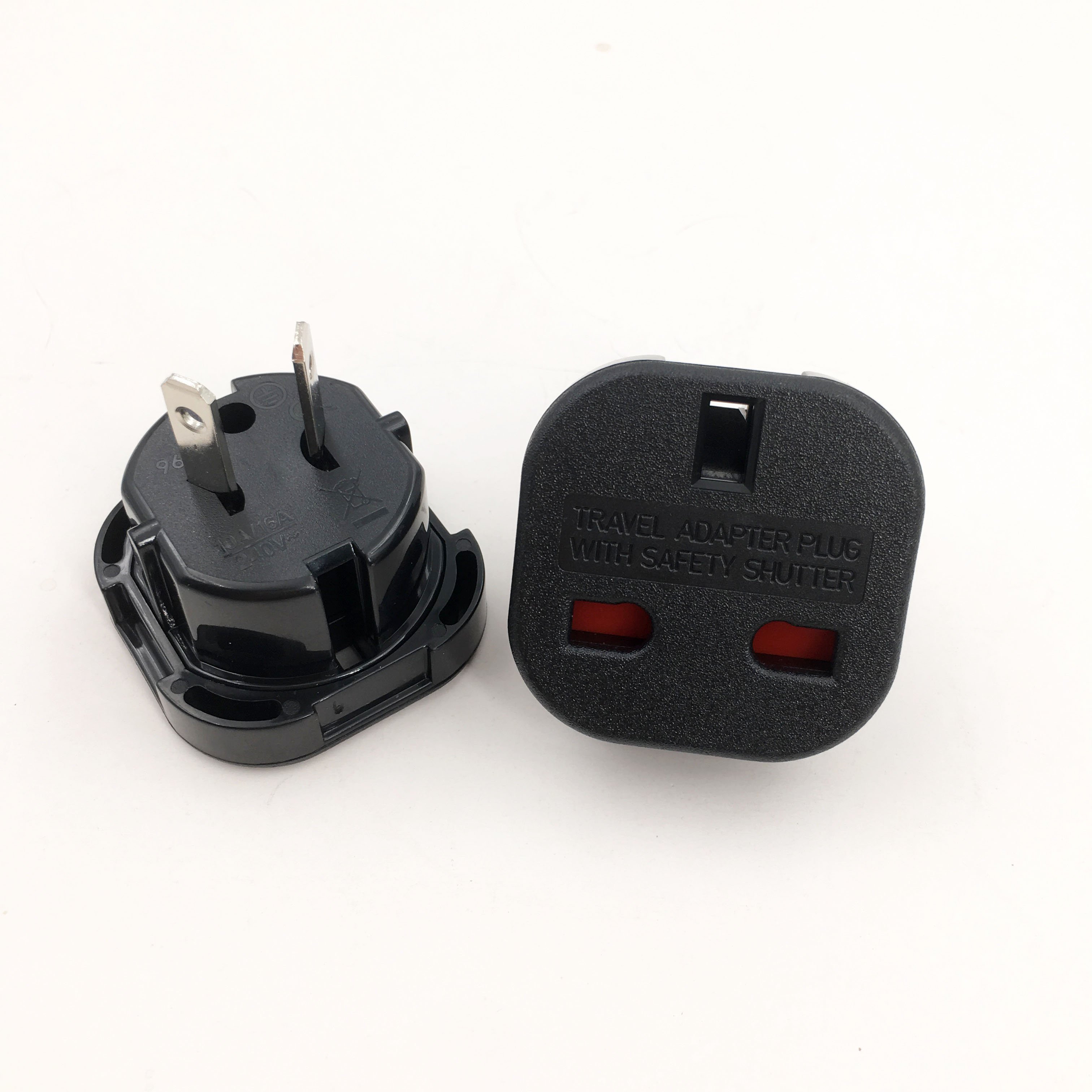 UK to US plug adapter (9628)