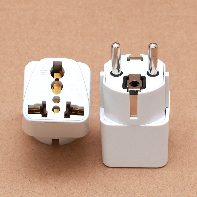 Germany France Plug Adapter Power Adapter Copper 4.8mm USA Ukraine to Europe 2-Pin European Travel Plug Socket Converter