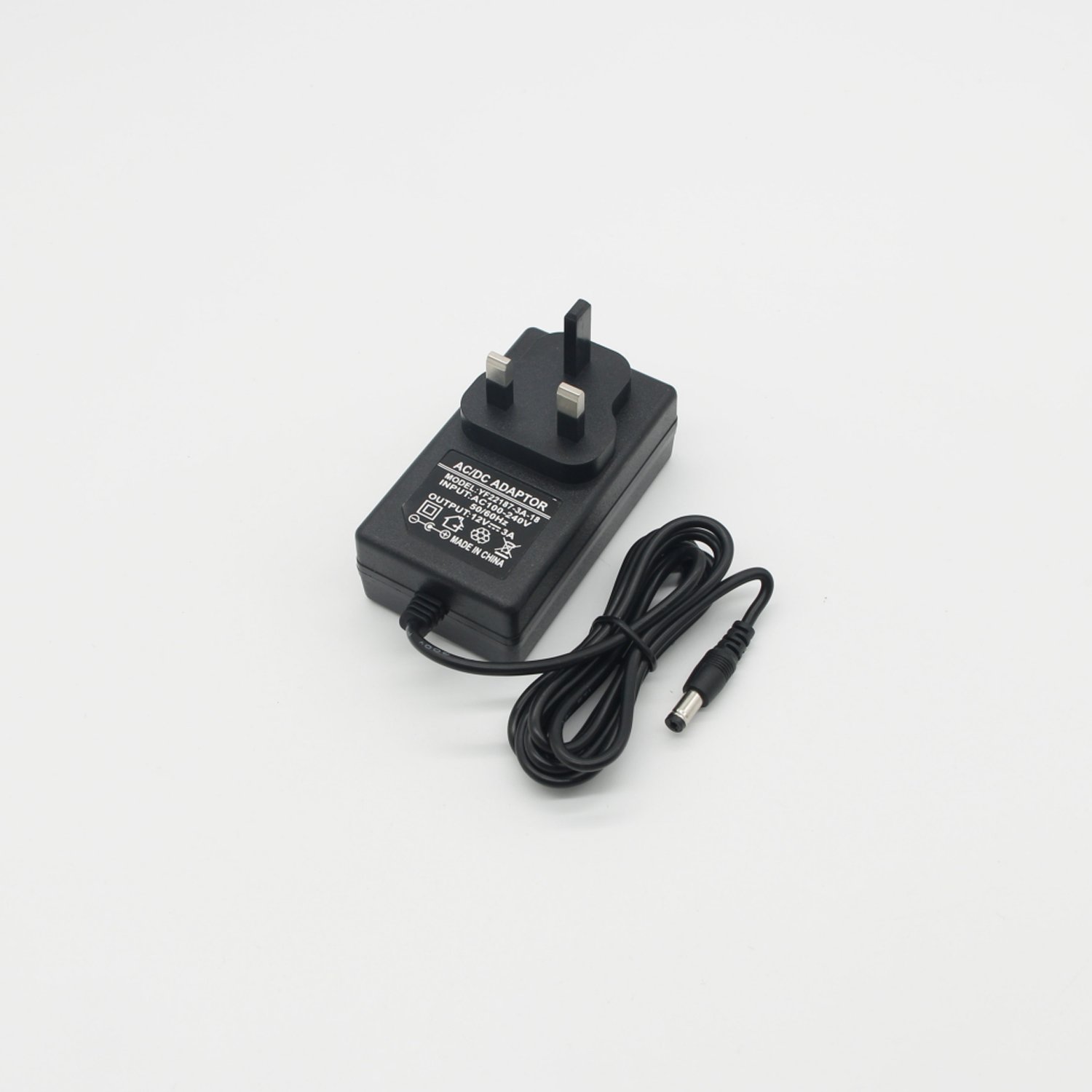 Factory Price UK Plug Adapter 12V 3A Wall Charger 36W AC DC Power Adapter 12V 3000ma AC DC Adapters with 1M Cable 5.5*2.5mm