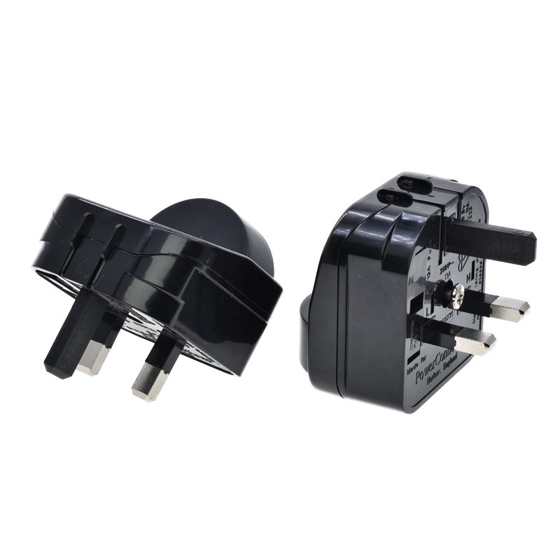 EU to UK plug adapter 13A250V built-in fuse Euro European round 2 prong 4.0mm to type-G British Malaysia travel adapter 5731