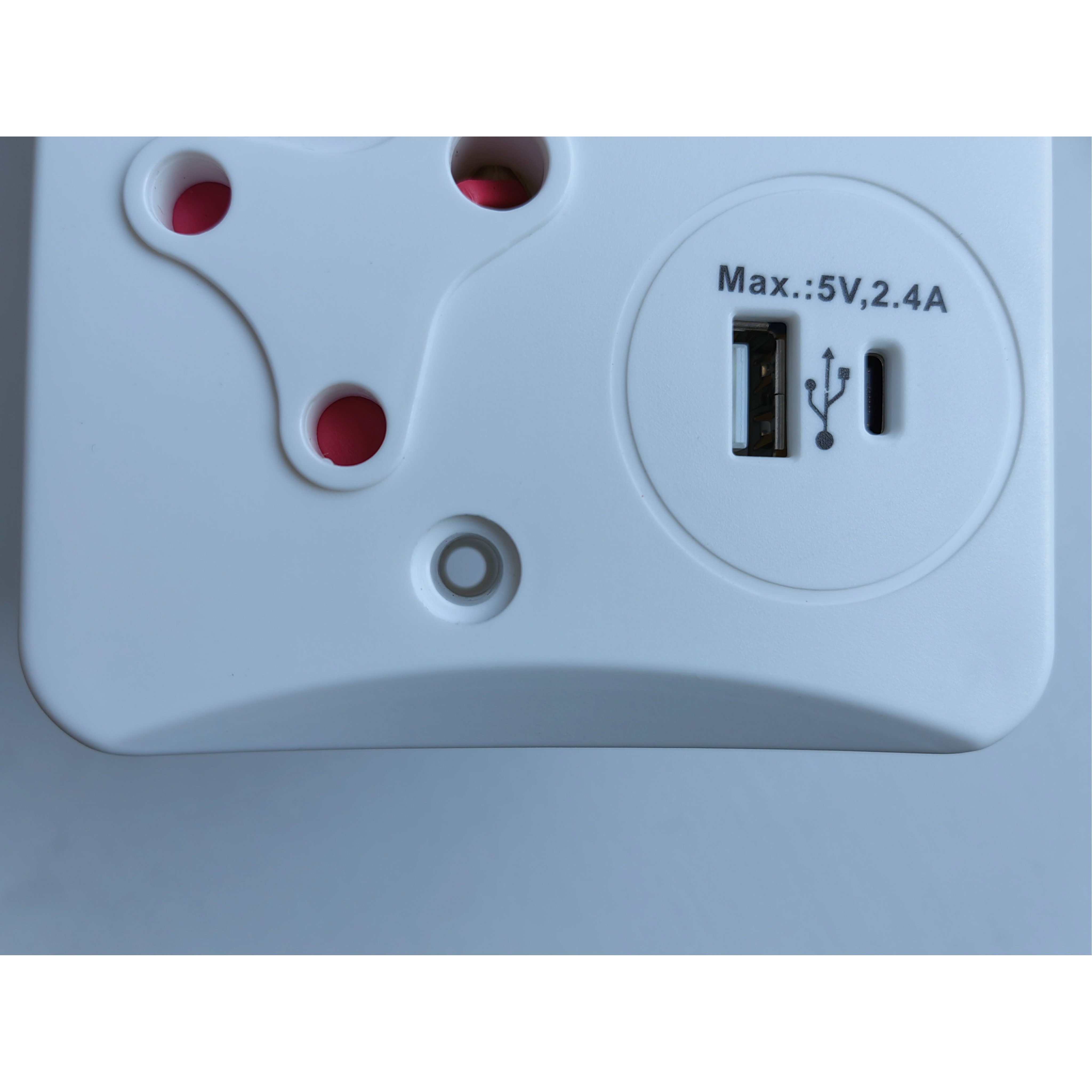 new design South African type 5 outlets electrical plugs surge protected power strip multi plug with switch