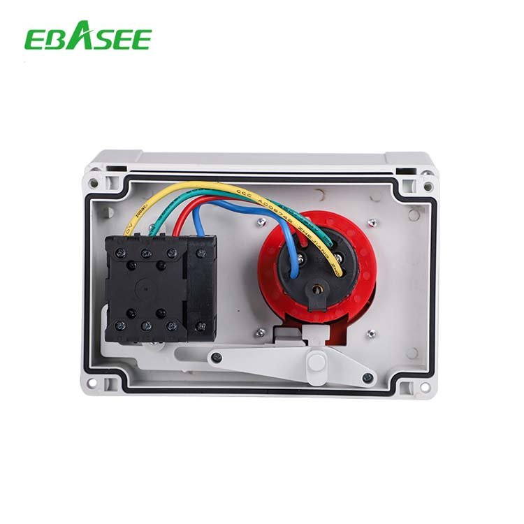 ip67 4pin 5pin 32amp 220v 440v interlock switch waterproof socket outlet electric supply industrial plug and socket box