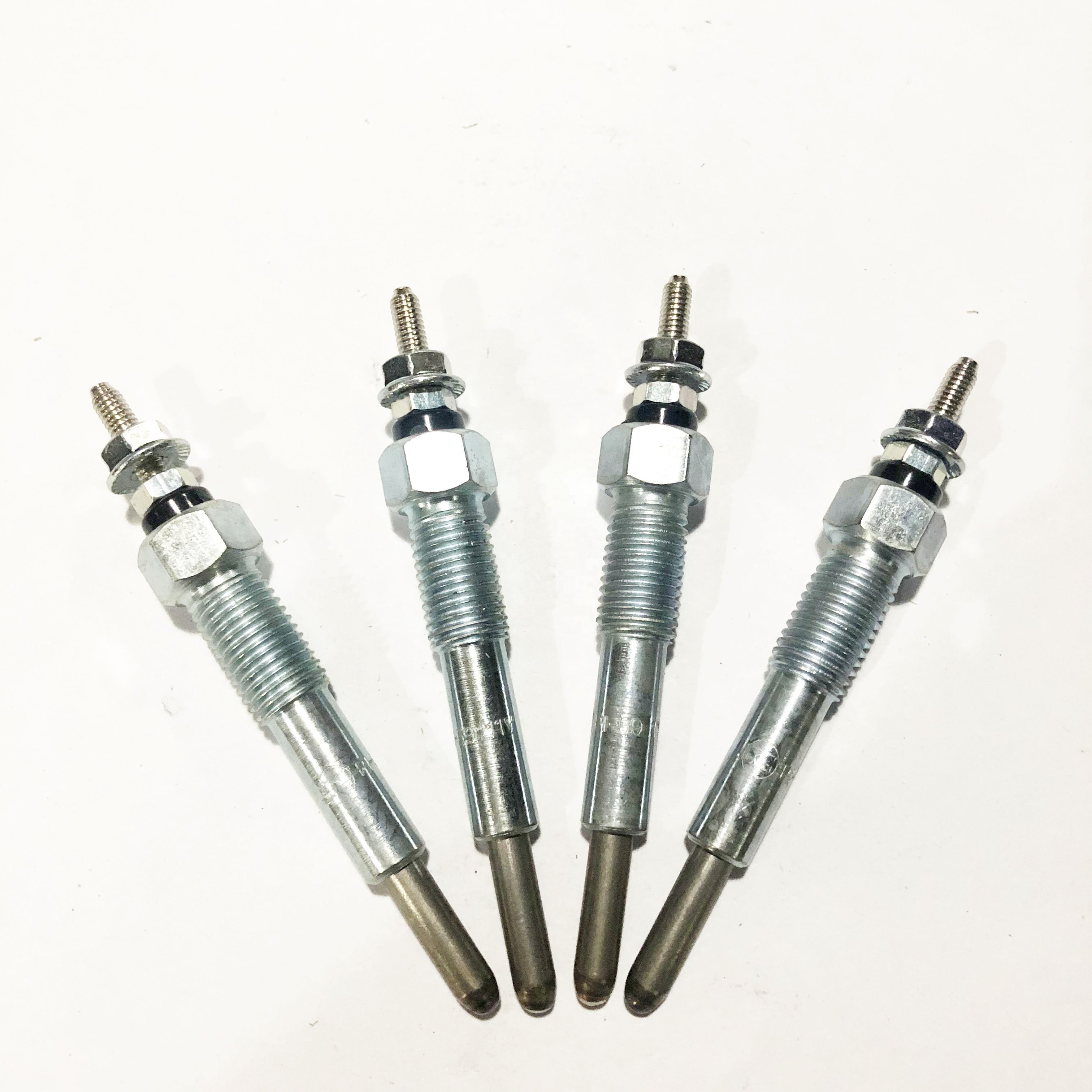 Excavator Glow Plug 4JG1 4JG1T 4JG2 4JG2T For Diesel Glow Plug