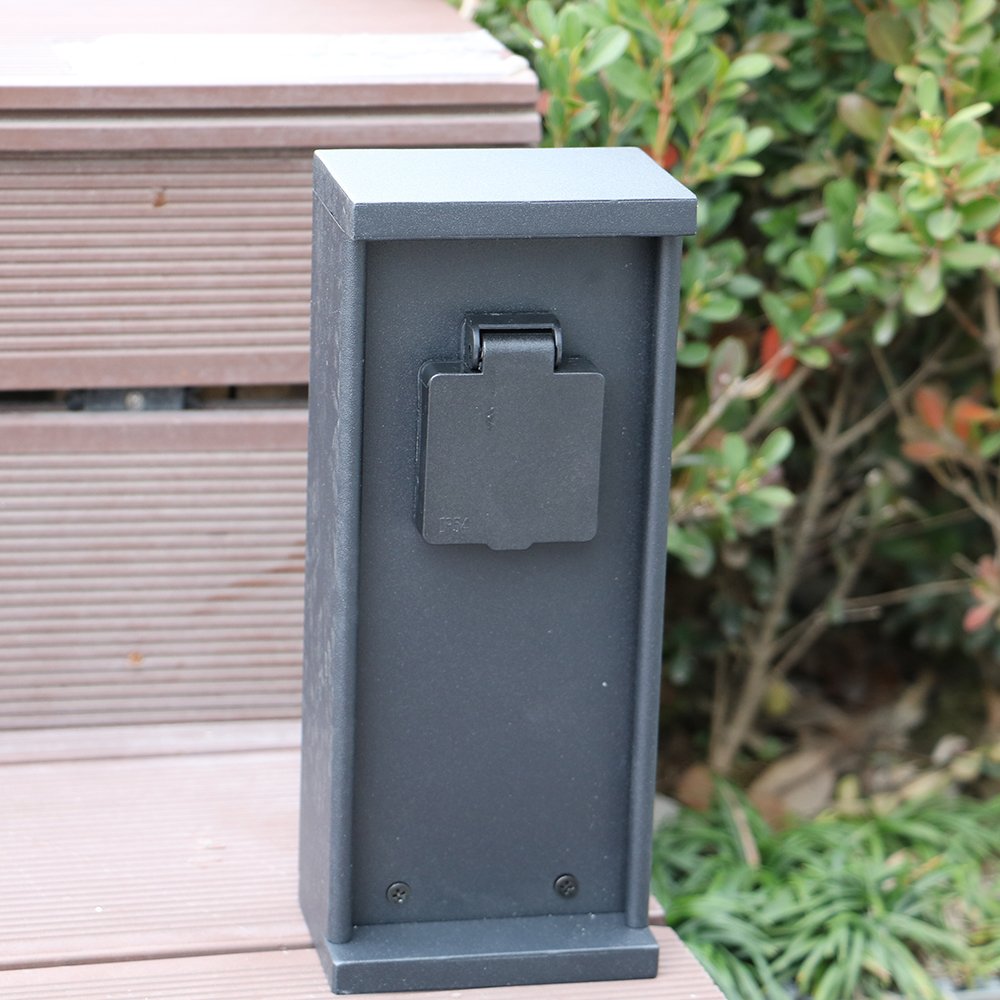 Factory sale ip44 waterproof electrical plug socket OEM/ODM waterproof electrical sockets