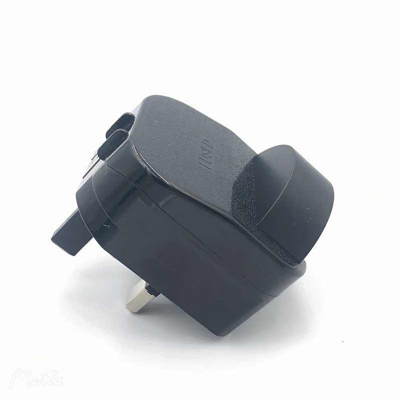 EU to UK plug adapter 13A250V built-in fuse Euro European round 2 prong 4.0mm to type-G British Malaysia travel adapter 5731