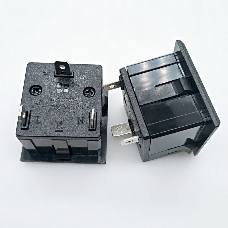 wholesale power plug Black universal electrical outlet extender CE Multifunction international socket module UK power outlet