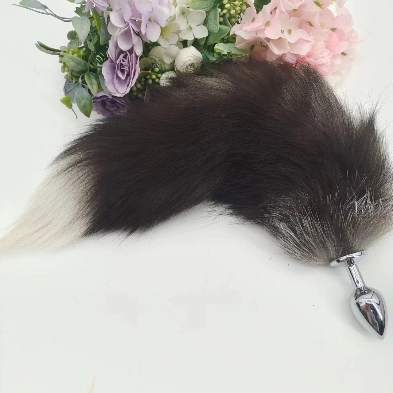 2023Wholesale Real Fox tail 35-40cm fluffy animal hair anal plug tail sex products for men and womenSex toys