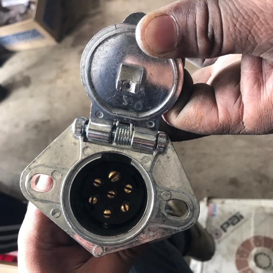 Trailer parts & accessories seven way socket trailer plug & socket 7-way coiled cable receptacle