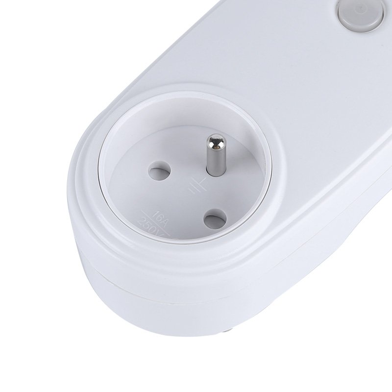 France Standard Wireless Remote Control Smart Plug Intelligent Power Outlet