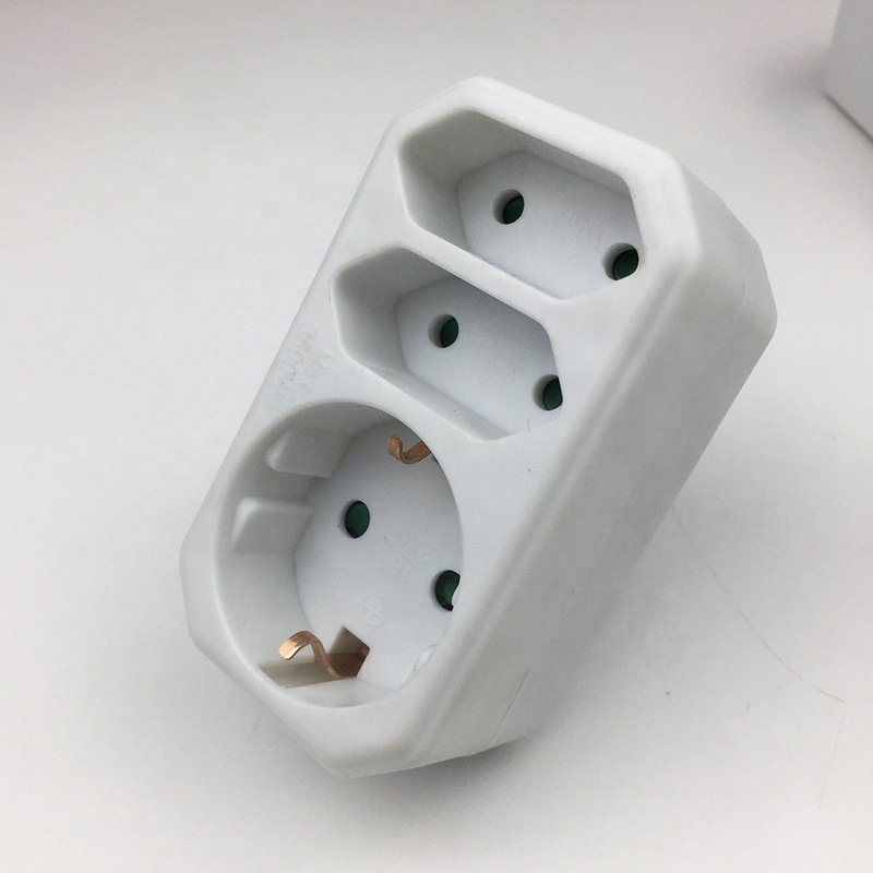 Double socket: set of 4 triple sockets with integrated child safety locks, 230 V (multiple plug for sockets) Plug in Electric