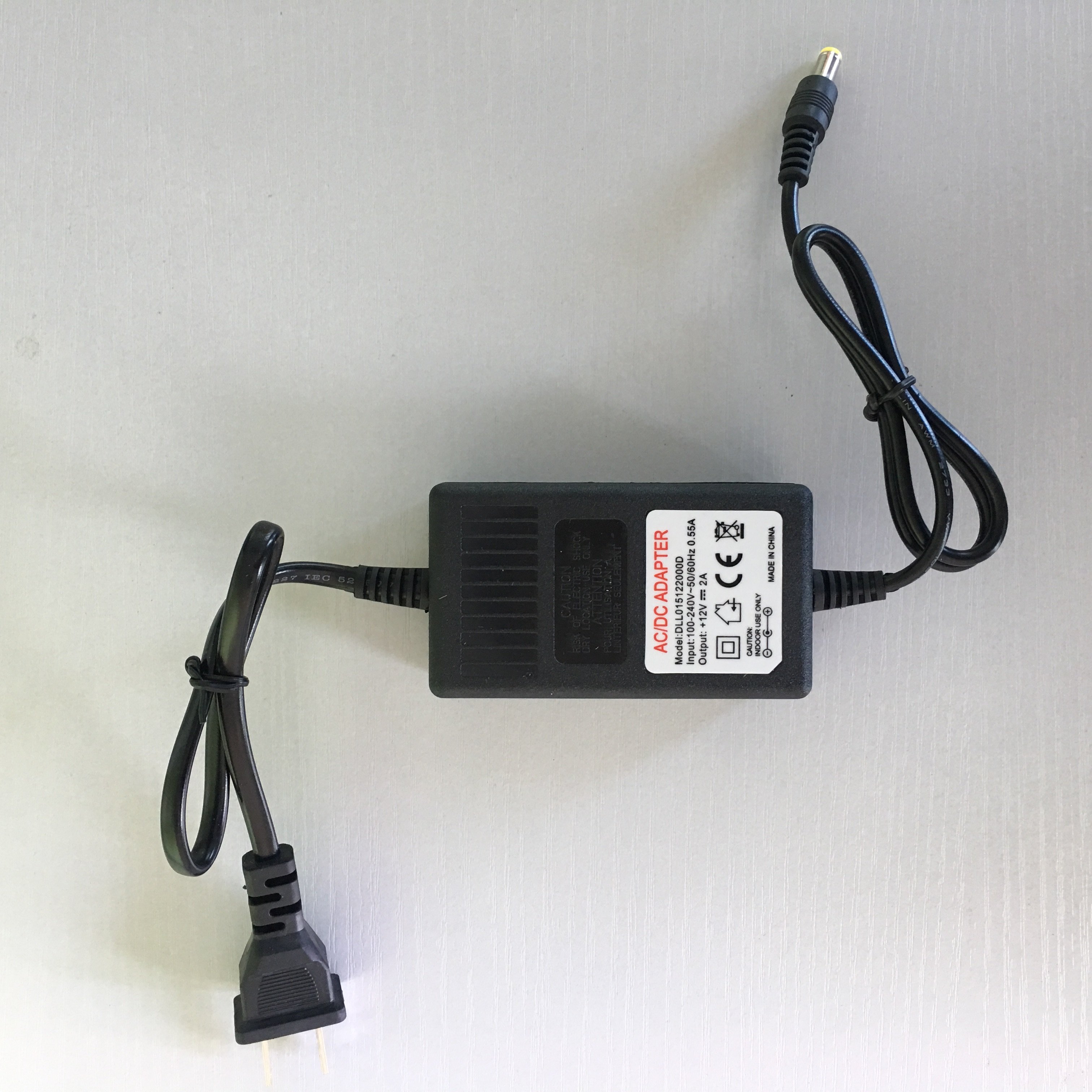 Desktop type eu us uk au cn plug 12V 2A dc power supply 12v 2000mA 24w power adapter for CCTV Camera DVR LCD monitor