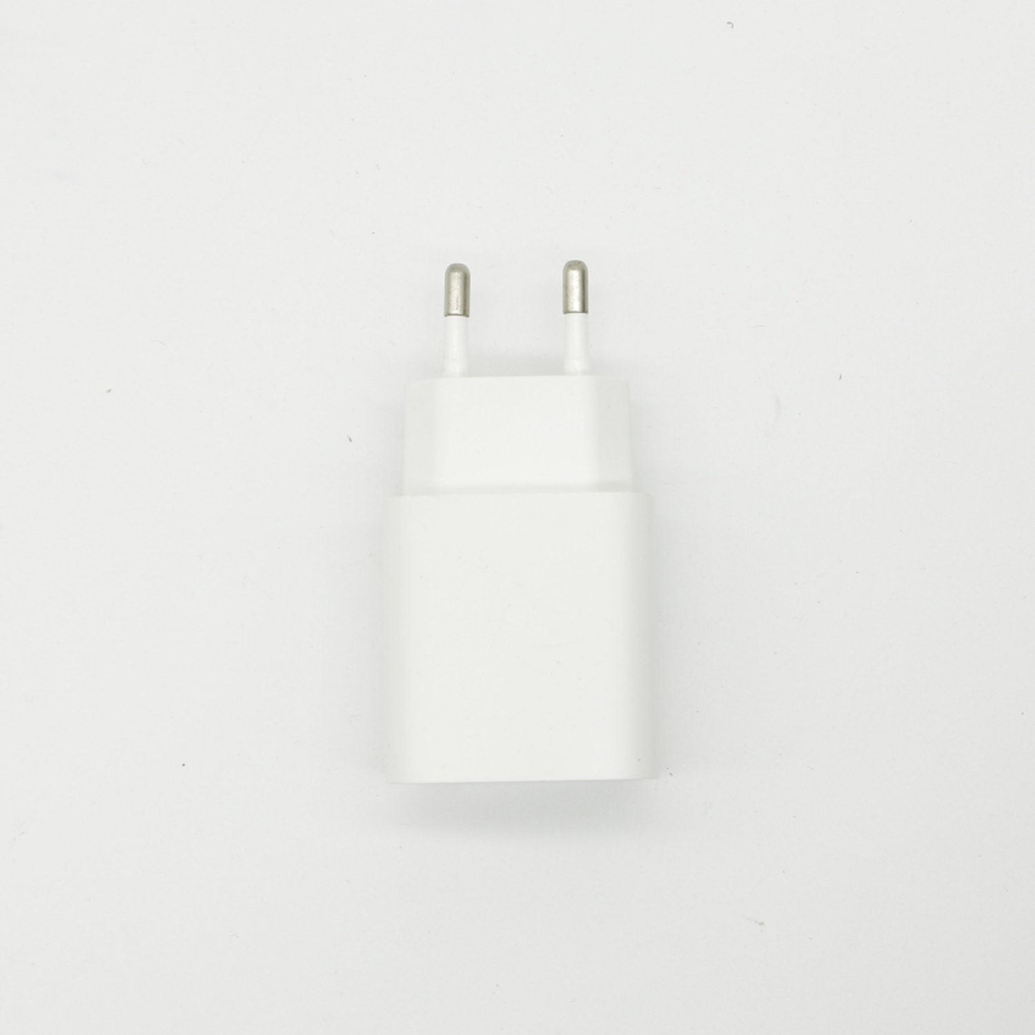 Universal Travel Charger 5V2A Wall Charger UK EU US AU Plug Mobile Phone Type C Power Adapter Network Computer Adapters