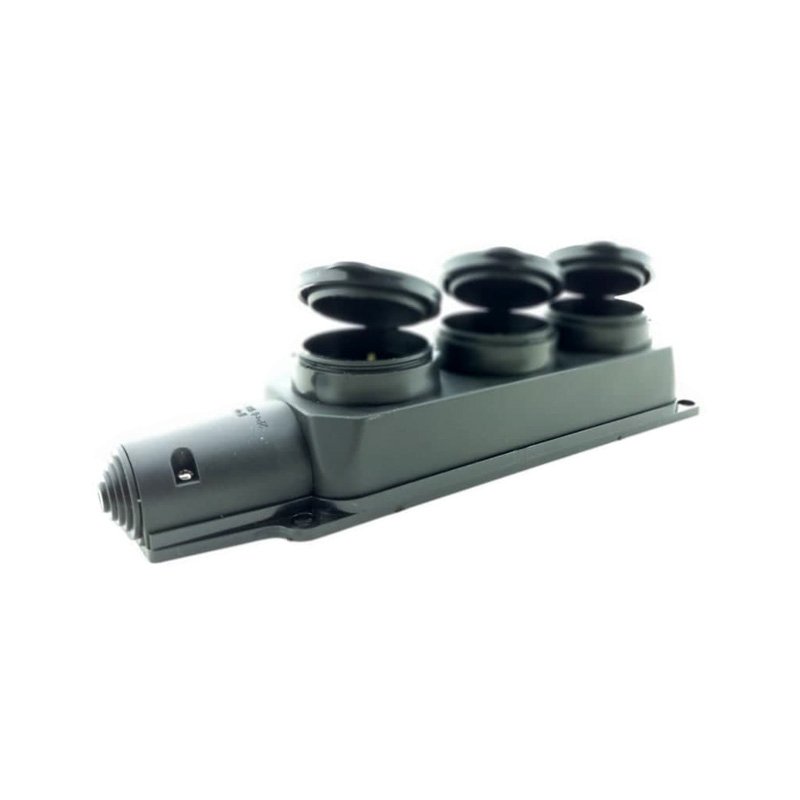 Hot Sale 16A Black 3 Way Rubber Socket With Grounding With Cover IP44 220V For Industrial Application EU/UK/US Plug Standard