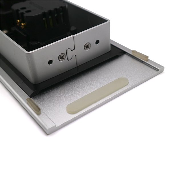 Top quality 110-240V 10A Universal plug desk socket outlet coffee shop conference table socket box