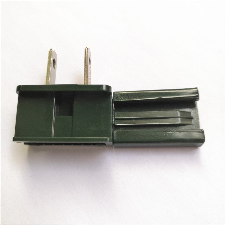 SPT-1 Male Plug Snap on Vampire Plugs for Exterior Extension Cord Holiday Lighting Display