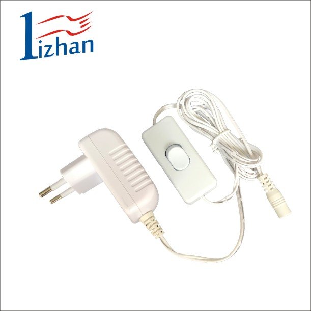 New style white color 12V 1A power adapter 12W plug in connection power supply CE ac adapter