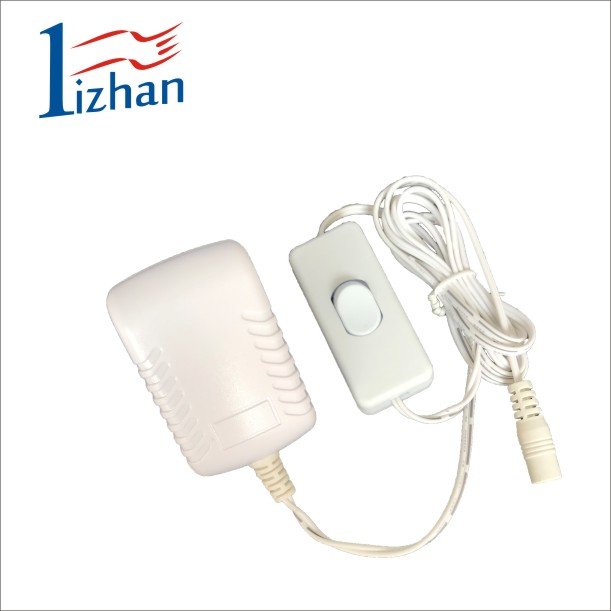 New style white color 12V 1A power adapter 12W plug in connection power supply CE ac adapter