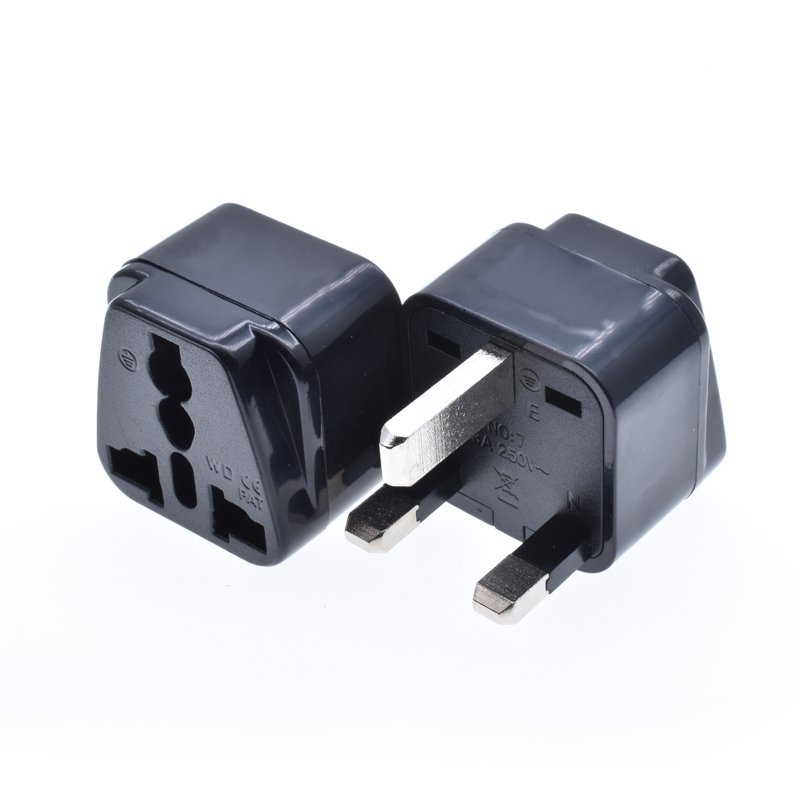 New universal to UK plug adapter 13A250V Type-G Copper BS England travel EU US AU to UK Singapore Malaysia electric converter