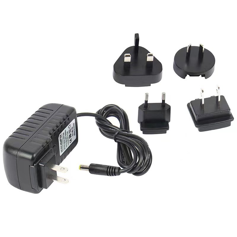 CE ROHS FCC SAA certificated 24V 1A interchangeable Plug Switching ac/dc Power Adapter