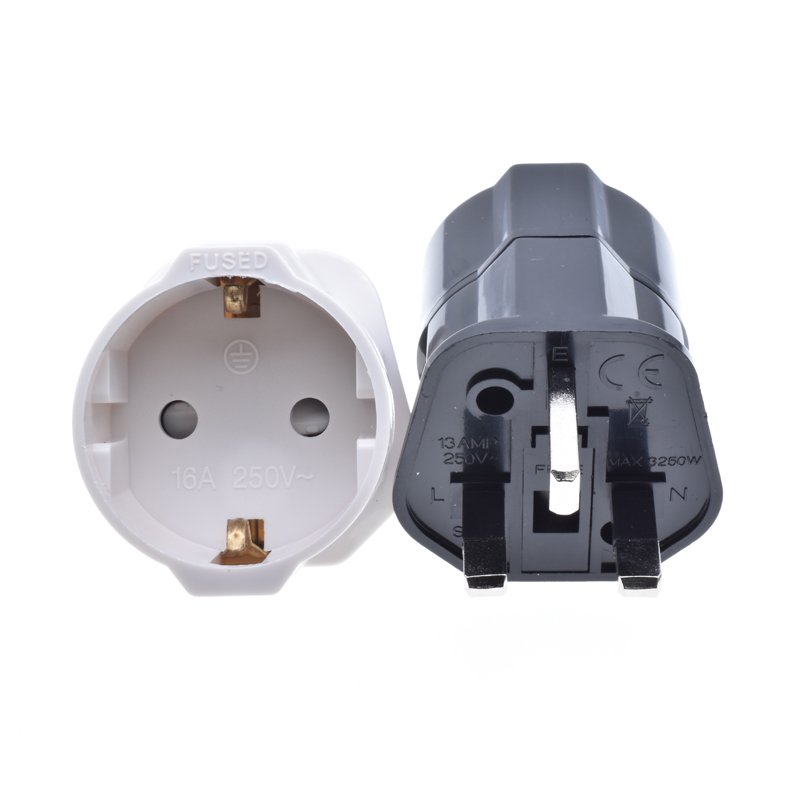 EU France Paris 2 Pin to UK 3 Pin Plug 13A 250V AC Universal European Adapter Travel Converter European to England Connector