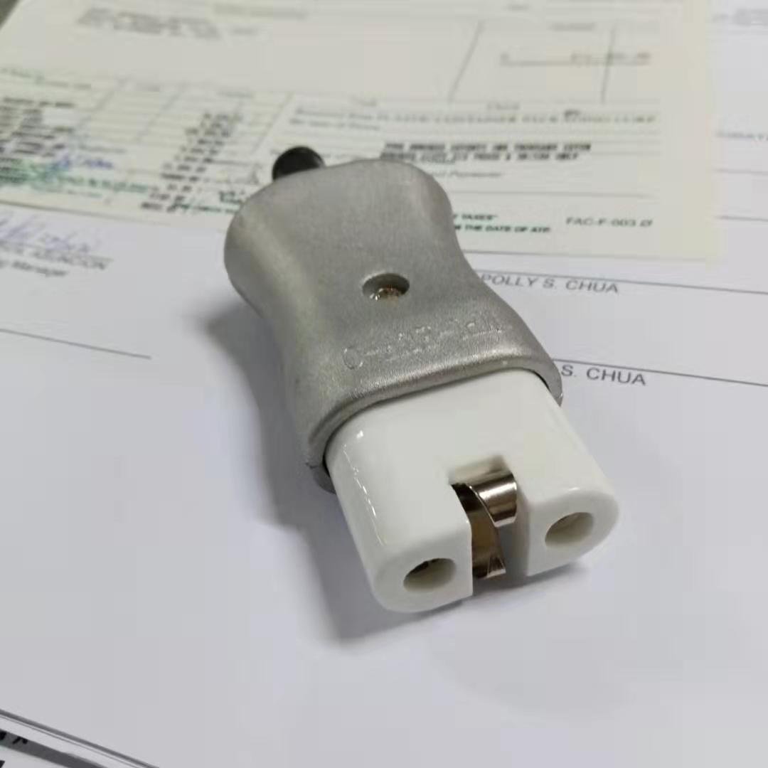 220v Aluminum alloy electric heater ceramic plug socket