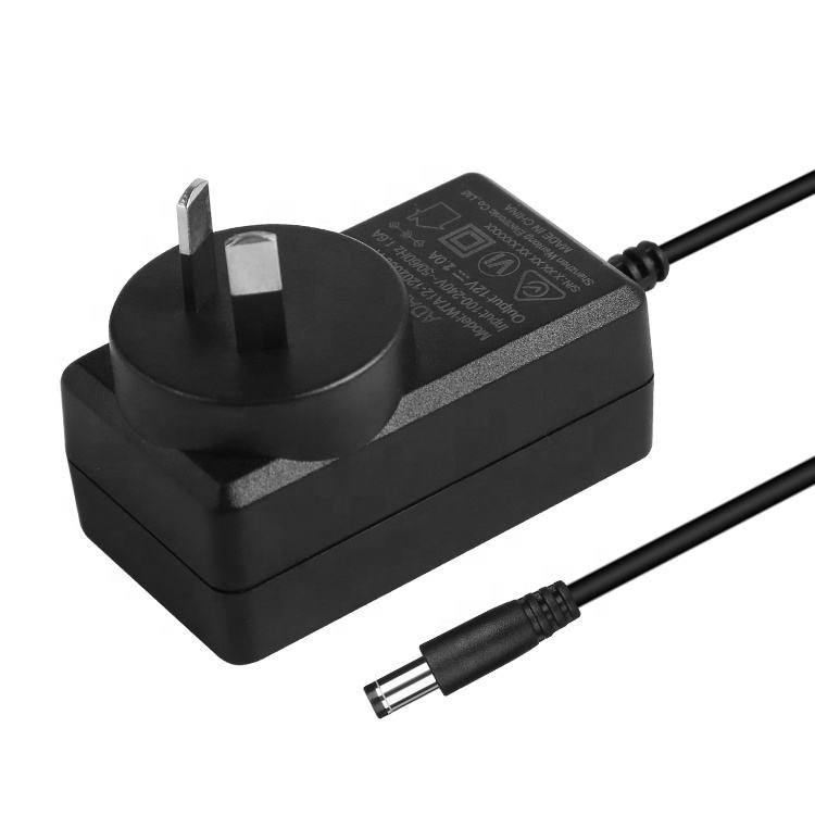 Hot selling AC wall plug to DC 12V switch DC power adapter 2A LED power adapter