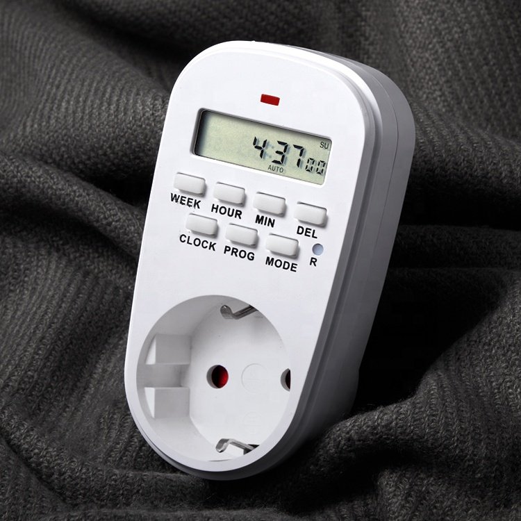 Hot sell 220V Programmable Auto OFF Digital Timer In Switch Plug Socket