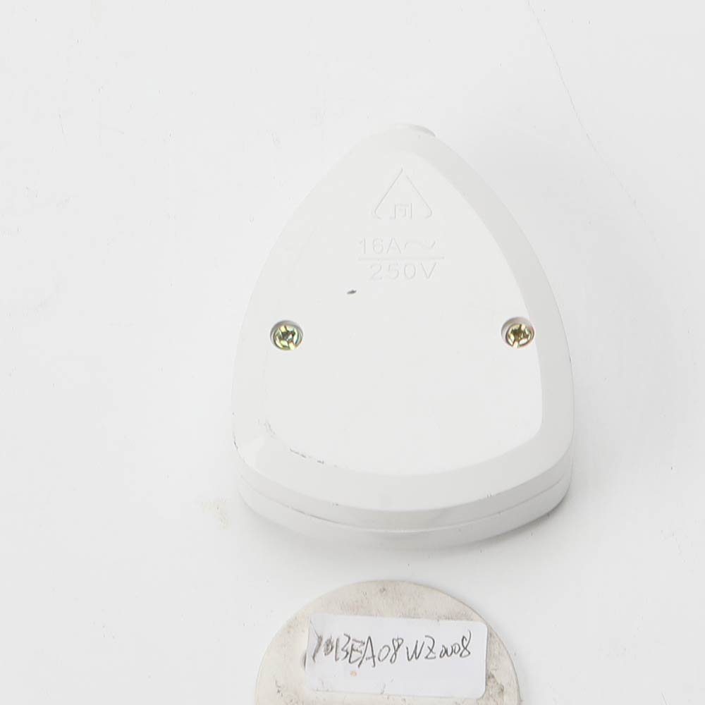 Cheap factory customized 220V 250V 10A 13A 16A plugs and sockets