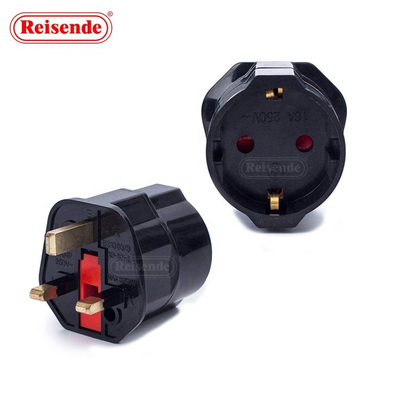 Single Socket Universal 13A Power Adapter PC Material Travel Converter EU UK Plug Charger OEM Supported Safety Features AC
