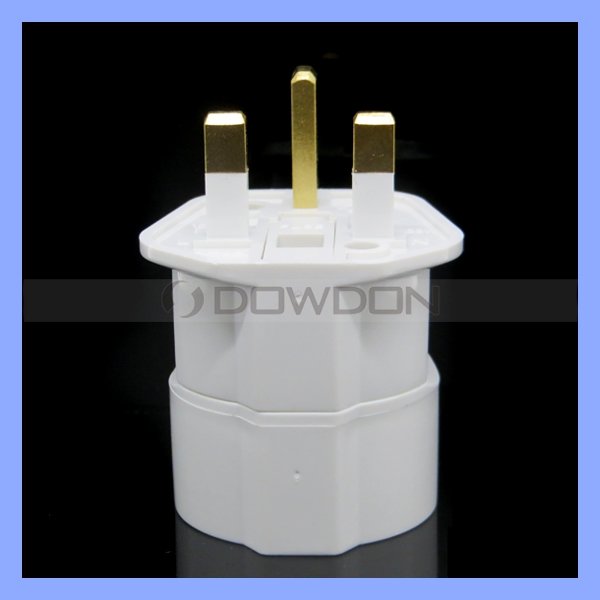 250V 16A AC Power Adapter Change Converter UK Plug EU Socket