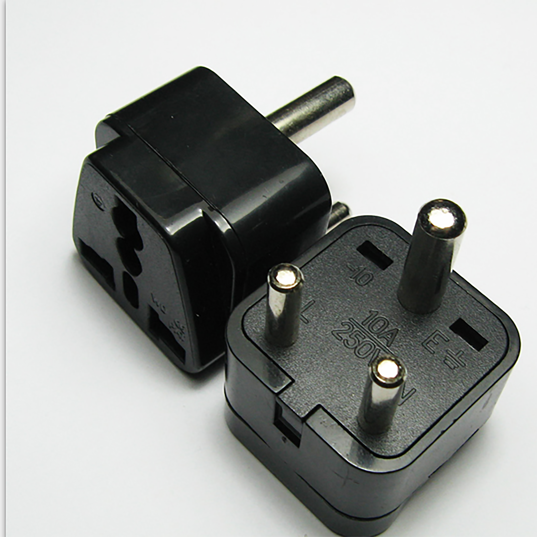 Africa 3 Pin Plug Converter Travel Adapter Universal Converters Travel Adaptor Wall AC Power Plug Adapter for Africa