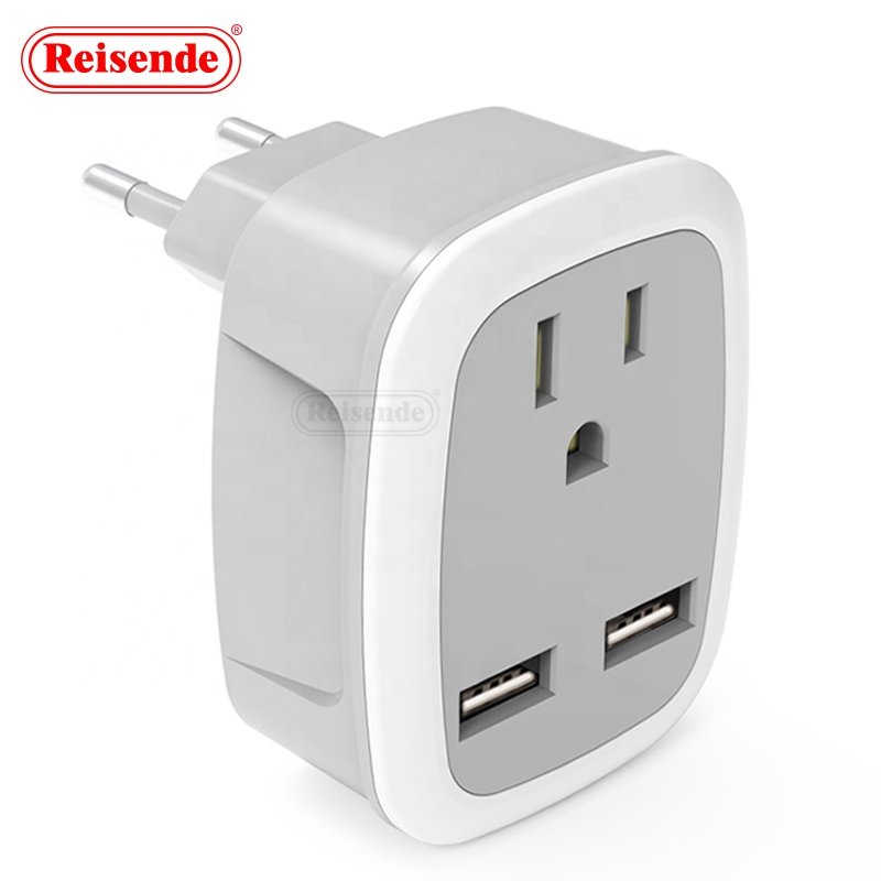 250V UK Sockets Travel Power Converter Plug Adapter 2USB EU Plug 13A Rated Current Single Outlet Safety Features Customized OEM