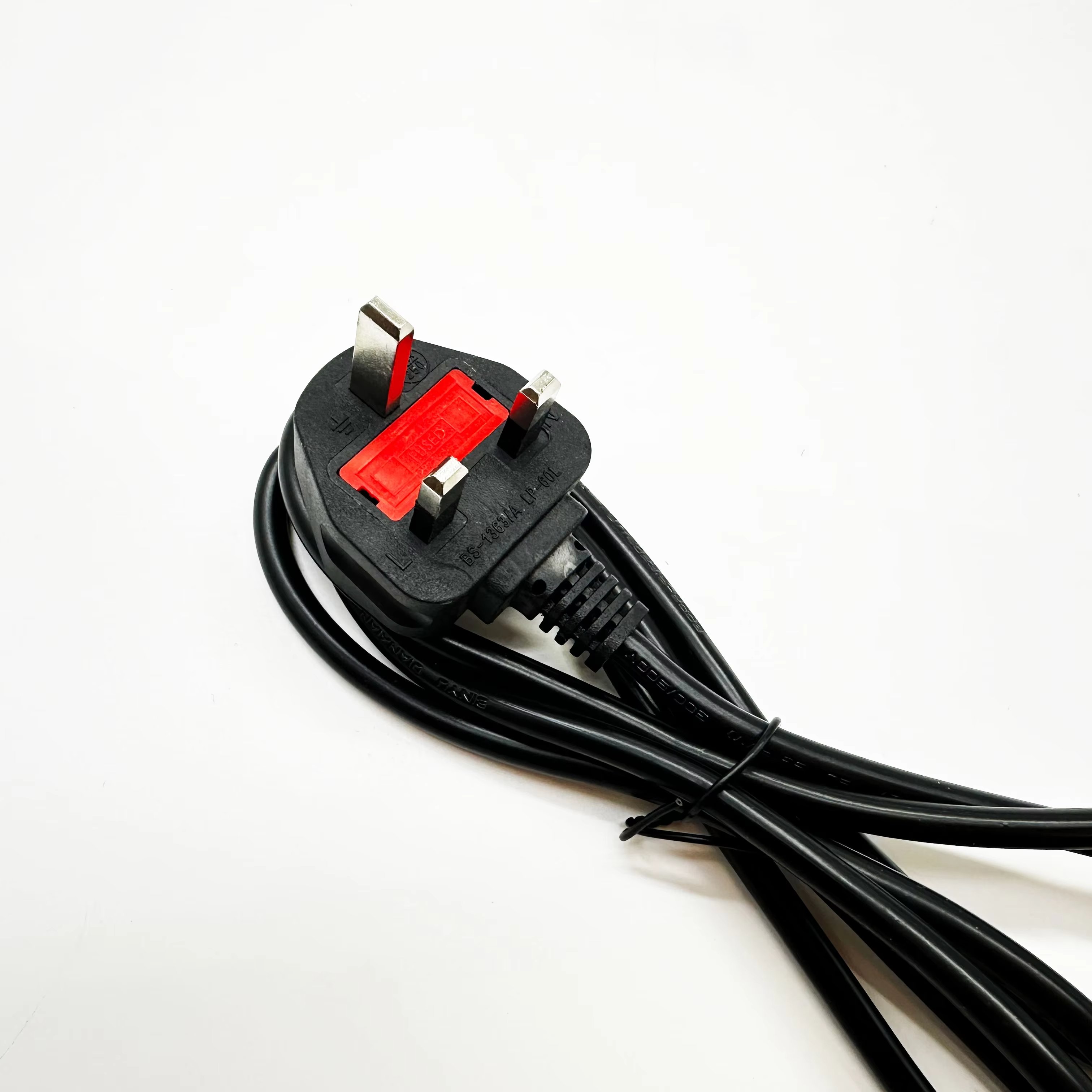 ES US Plug With USB Port Socket Strip