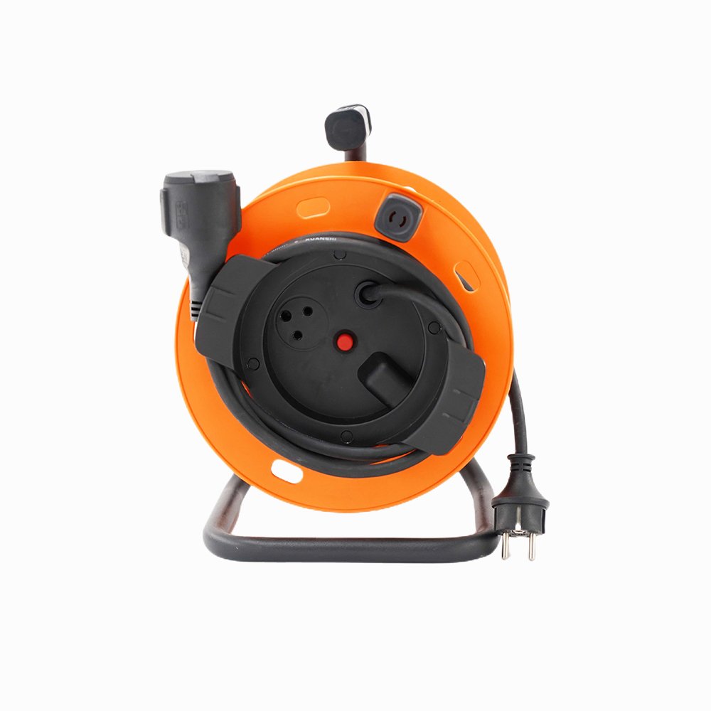 ZNPON GX03F 16A 250V 0.35m CEE plug to French adaptor socket with lid