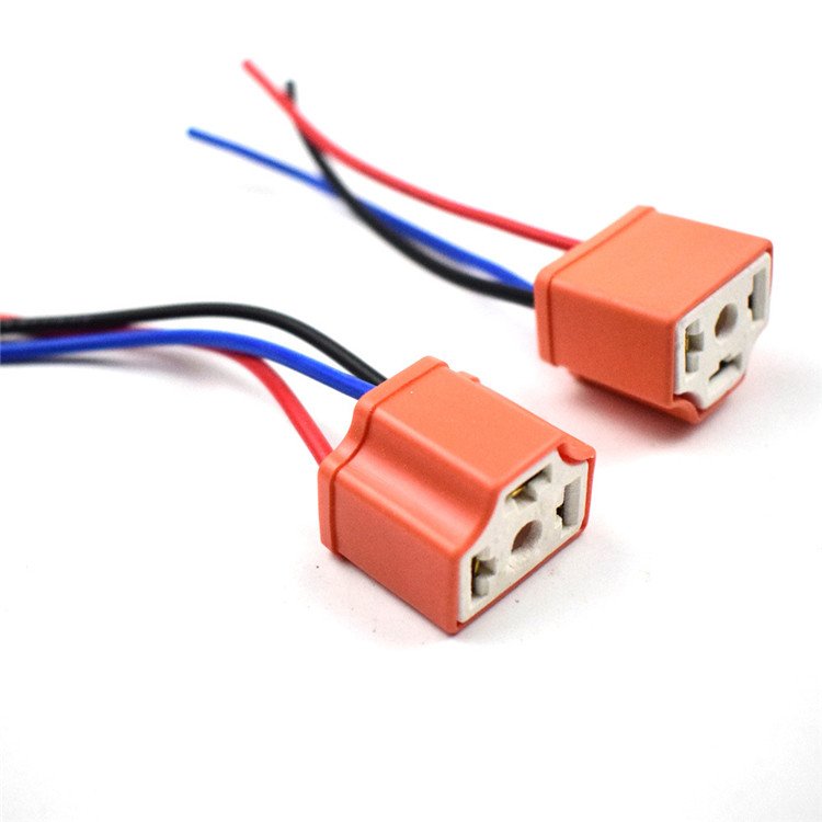 3 pin 2pin plug socket connector wire H11 H4 H7 9006 HB3 pigtail ceramic Female adapter for Fog Lights