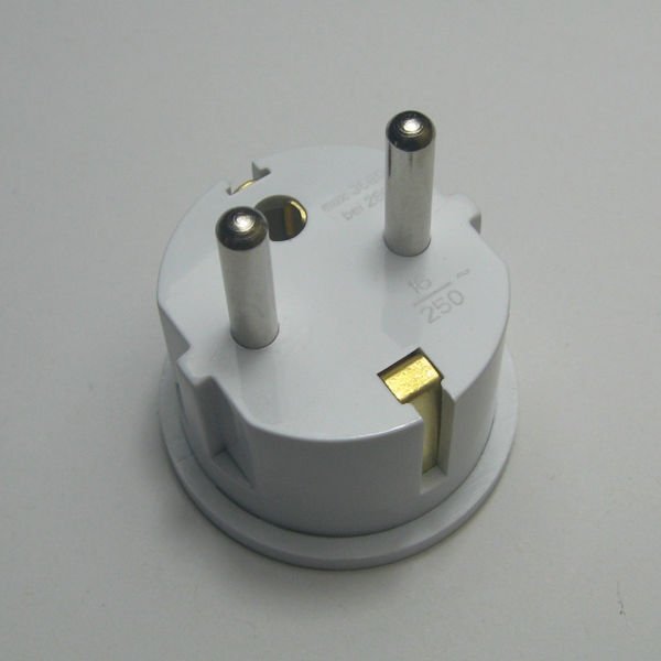 Heavy Duty Grounded USA American to European Germany Schuko Outlet Plug Adapter