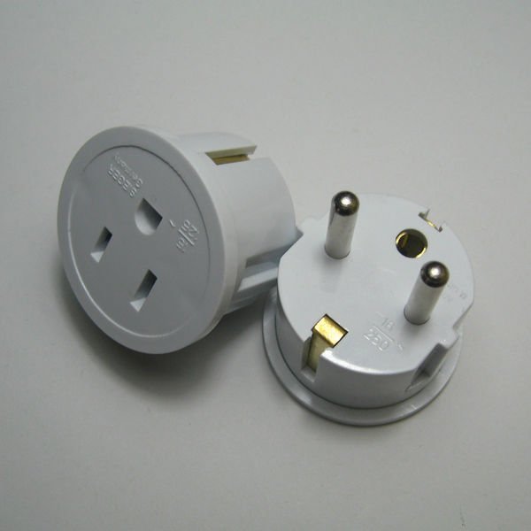 Heavy Duty Grounded USA American to European Germany Schuko Outlet Plug Adapter