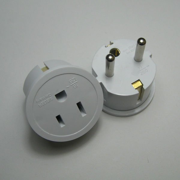 Heavy Duty Grounded USA American to European Germany Schuko Outlet Plug Adapter