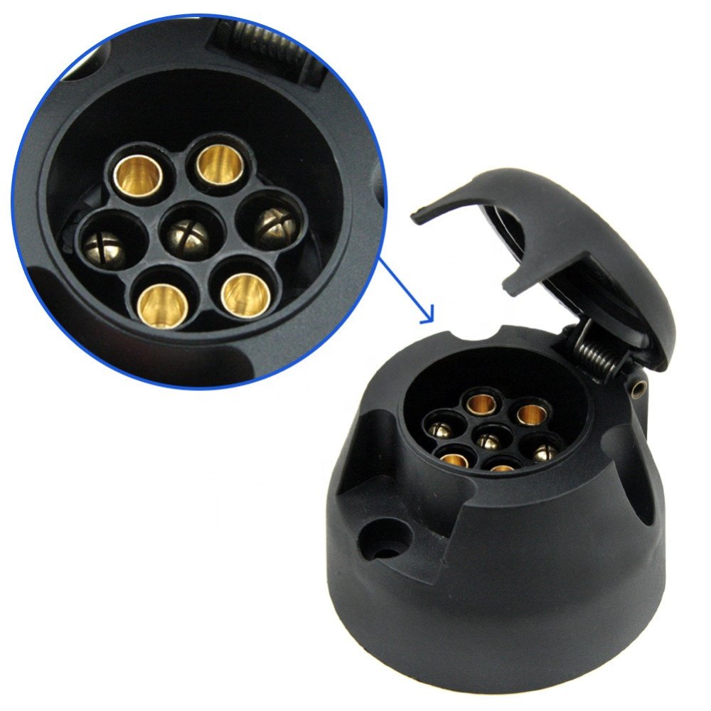 7 Pin 12V female plastic Round Trailer plug socket