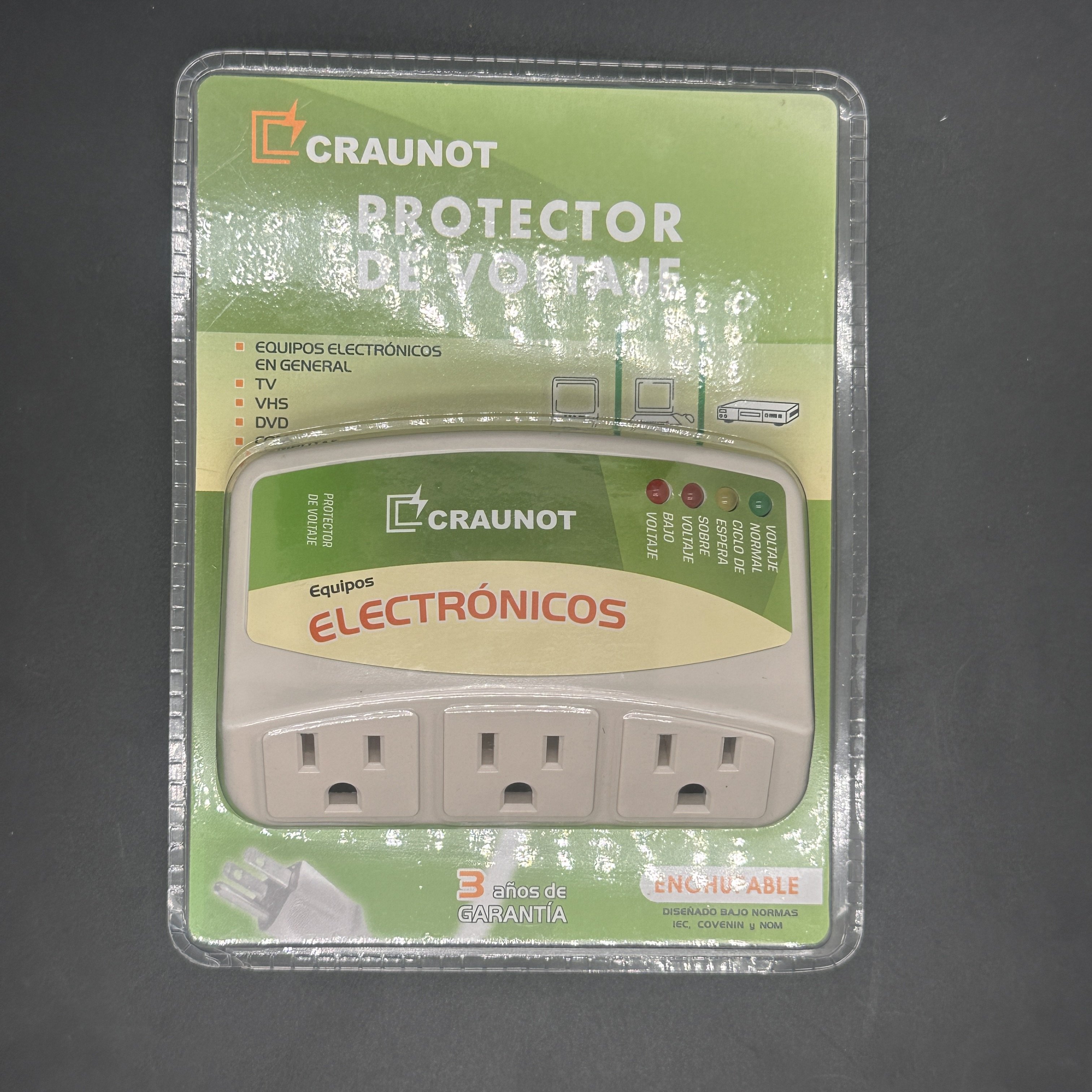 Professional foreign trade South America home appliance protector plug socket beige blister packaging