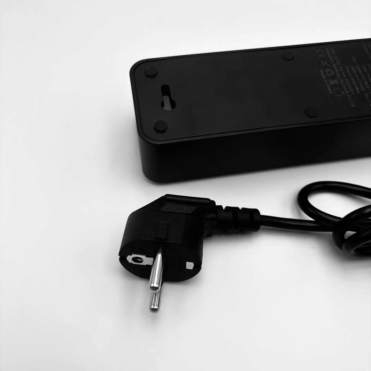 EU plug power strip with 3 ac outlets 3 usb multiple socket with 3 usb built-in cube socket power strip socket power extension