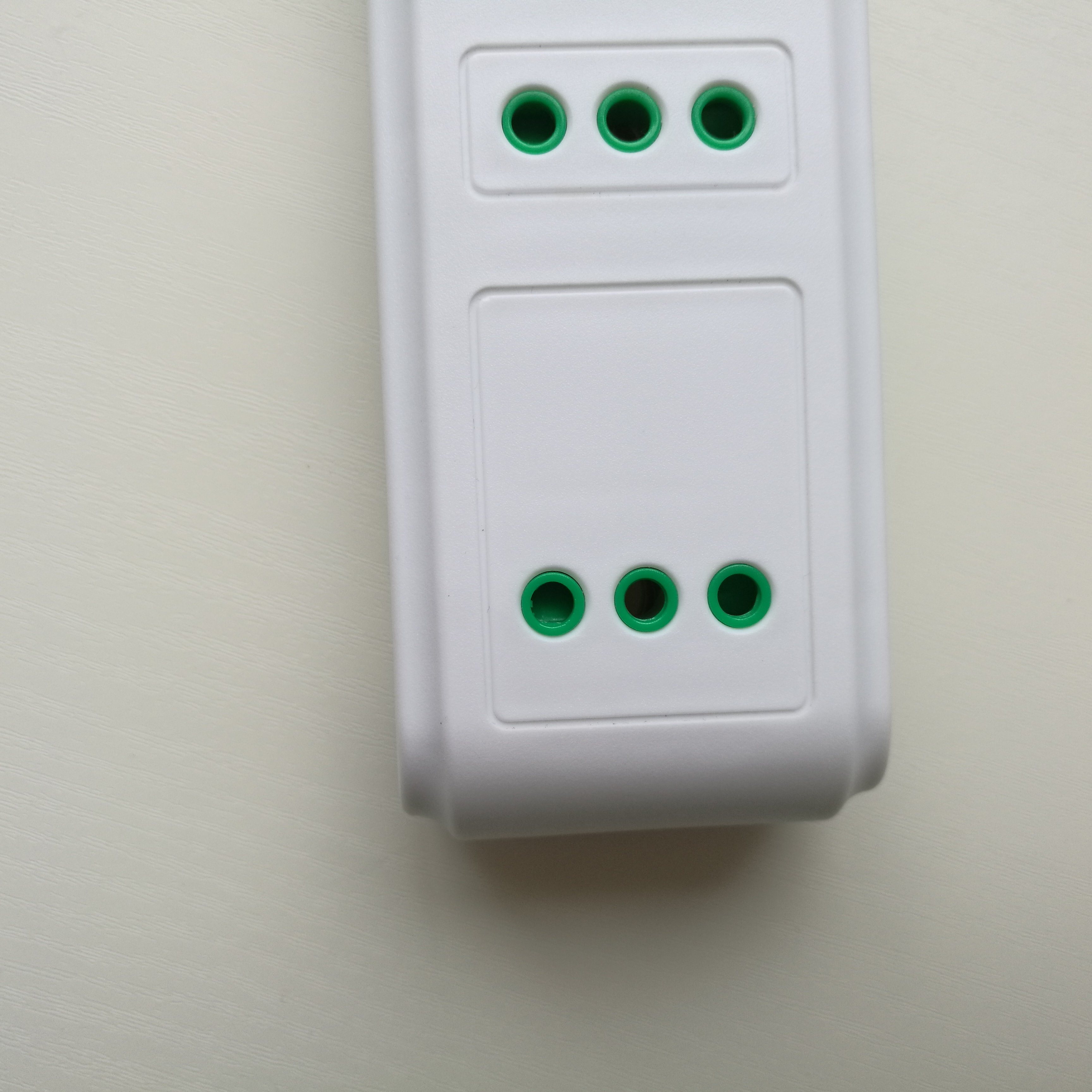 Table Multiple Extension Socket Chile Market 10A CE Standard Grounding White with 3 Pin Plug with Switch Power Strip 250V~