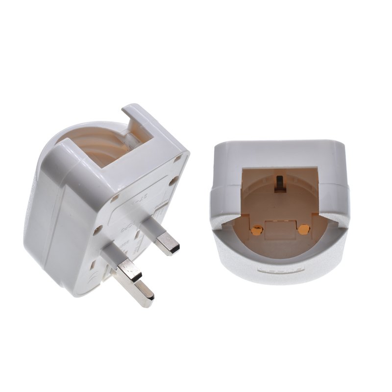 EU Schuko to UK plug adapter Round 4.8mm 2 pins to Type-G BS 3 pins Converter Adaptor 13A 250V Built-in fuse White EU elbow Plug