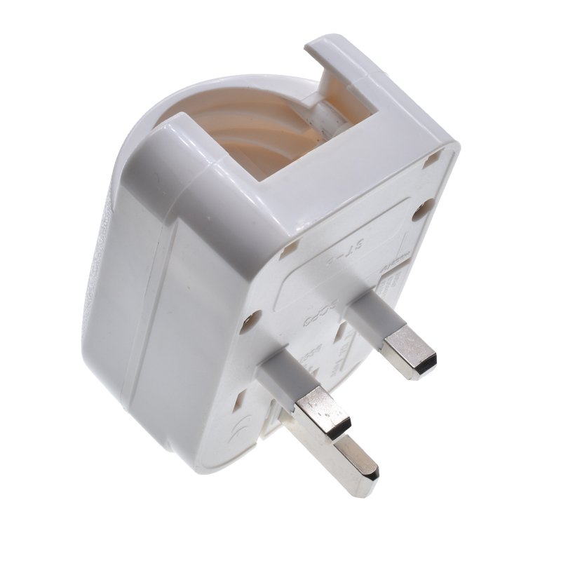 EU Schuko to UK plug adapter Round 4.8mm 2 pins to Type-G BS 3 pins Converter Adaptor 13A 250V Built-in fuse White EU elbow Plug