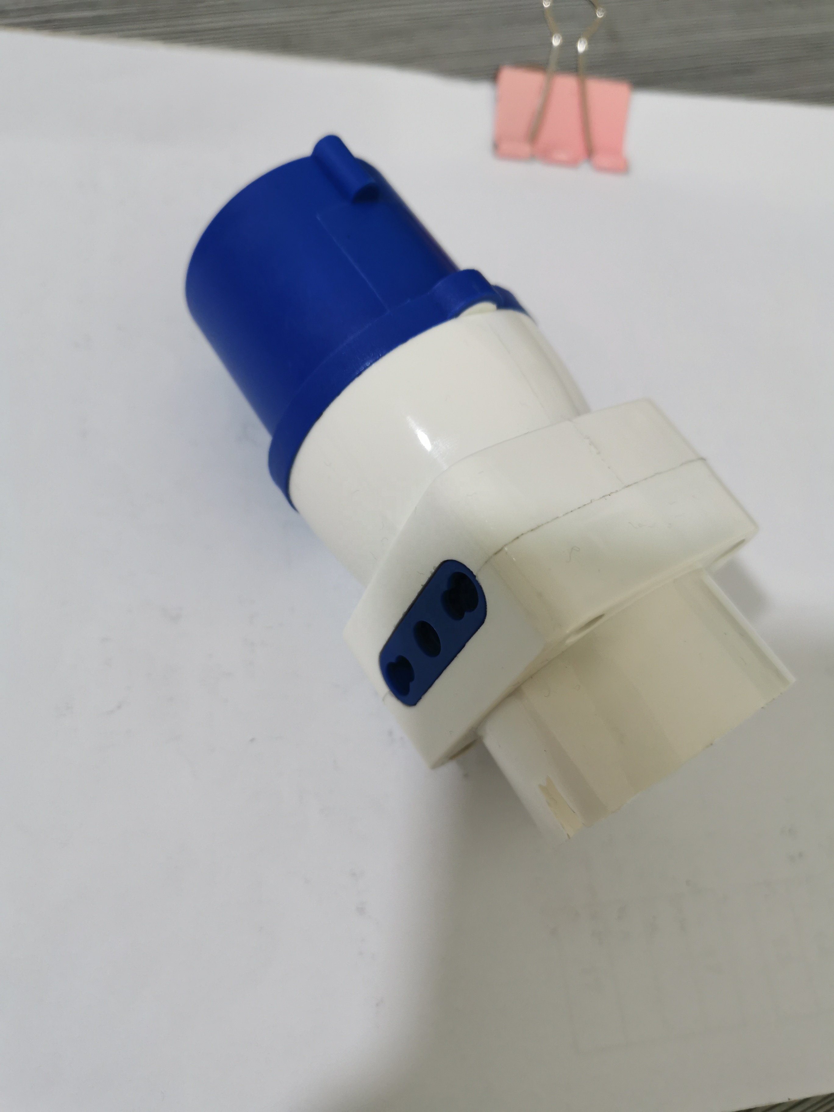 Electrical Plugs Sockets 16 Amp Industrial Plug Adaptor 2P+E Water Proof Socket Outlet