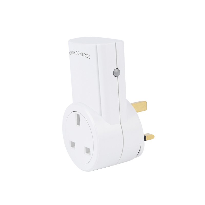 UK Socket Remote Control Outlet Smart Plug Socket 220v remote control socket