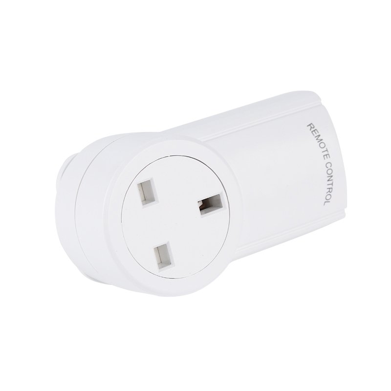 UK Socket Remote Control Outlet Smart Plug Socket 220v remote control socket